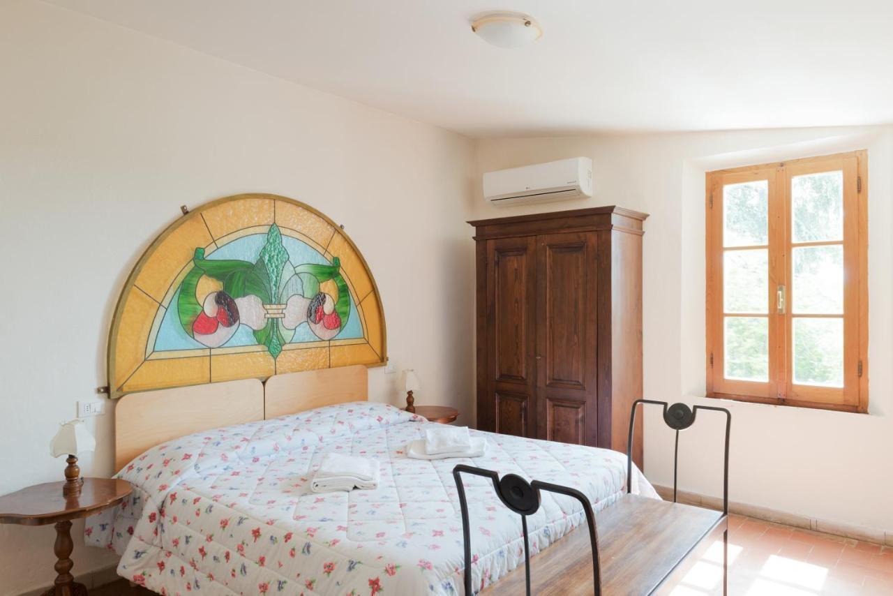 Вилла Agriturismo Il Greppo Аббадия-ди-Монтепульчано Экстерьер фото