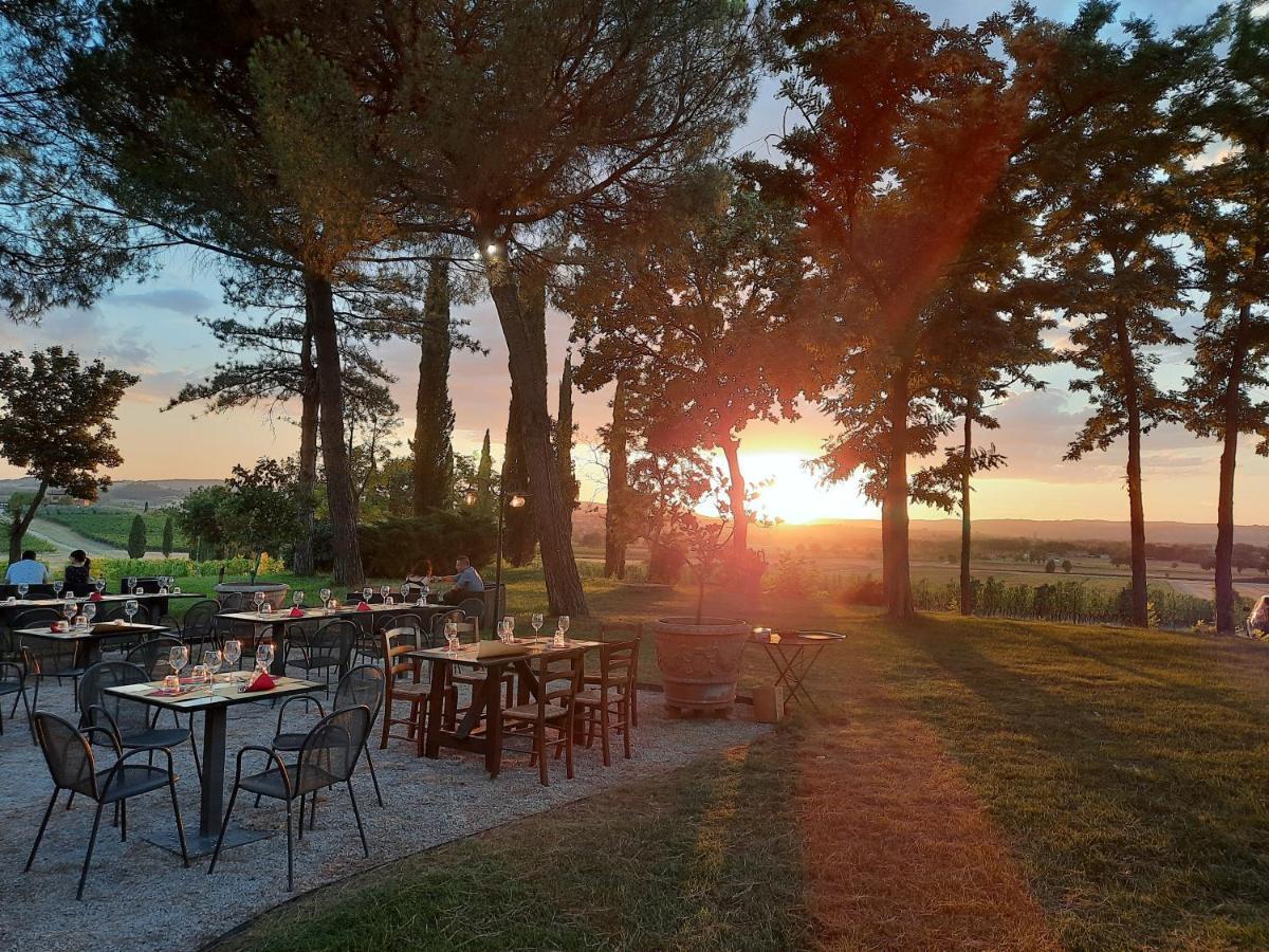 Вилла Agriturismo Il Greppo Аббадия-ди-Монтепульчано Экстерьер фото